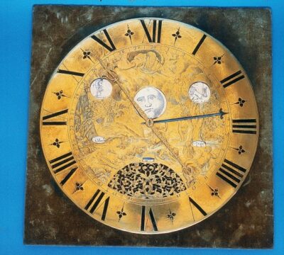 Grand cadran d’horloge astronomique