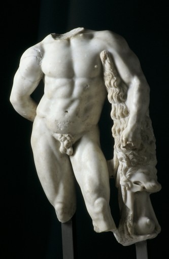 Hercule au repos (type Farnèse)